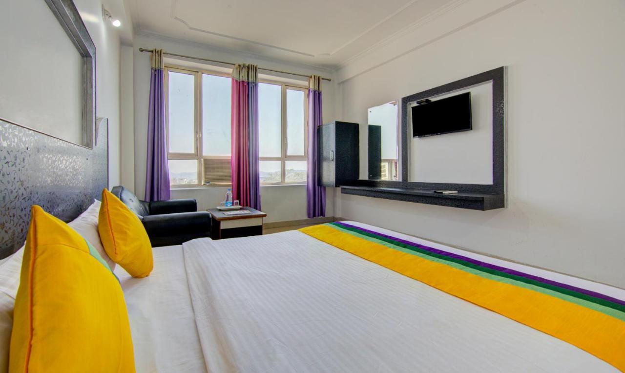 Itsy Hotels Satya Shree Катра Екстер'єр фото